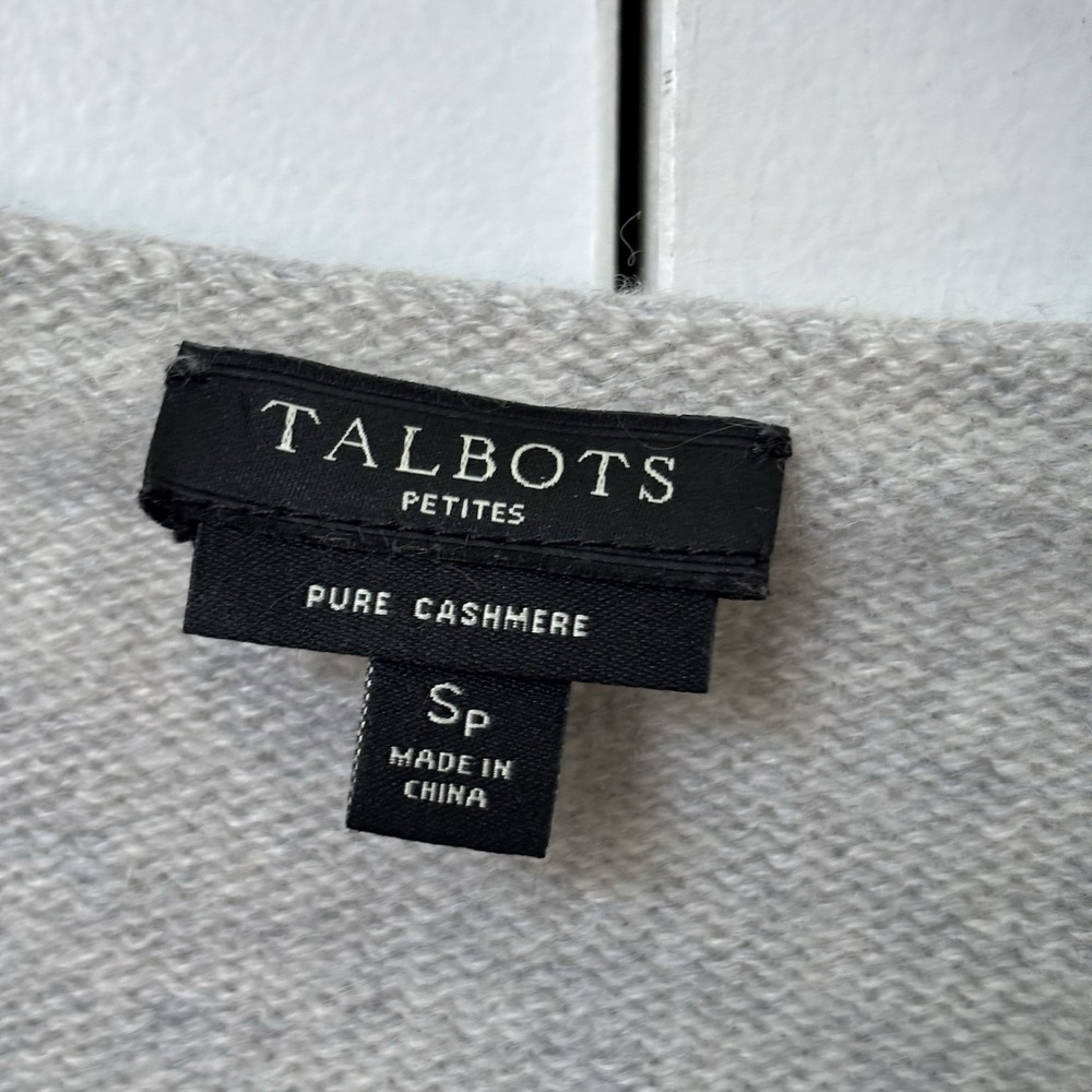 Talbots Petites 100% Cashmere Crewneck Sweater Grey Raglan Sleeve SP - Picture 3 of 7